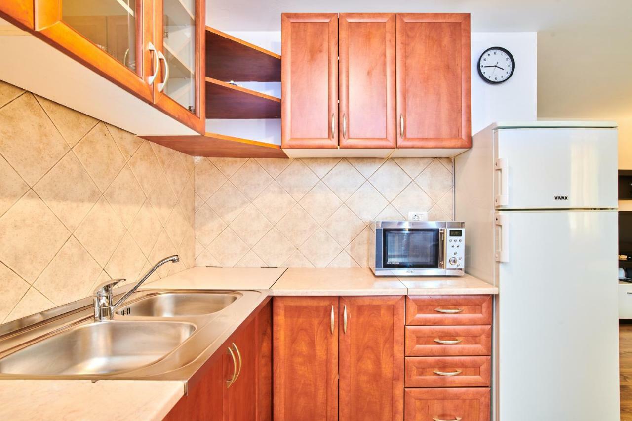 Apartamento App Sverko Vilanija Exterior foto